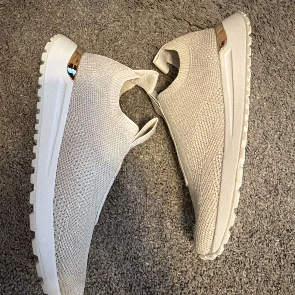 Michael Kors Bodie Slip On Sneakers MET SF Stretch Knit Cream Sz 7 M Gold Accent